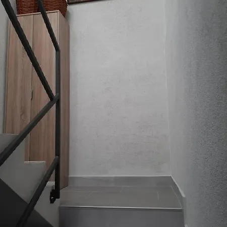 Apartment Lucy Seafront *