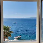 Lucy Seafront Apartamento Bol